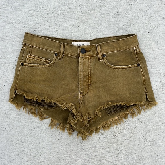 Free People Pants - FLASH SALE We The Free Denim Shorts size 25